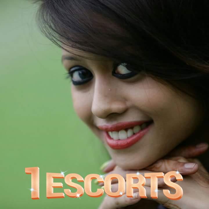 Garima Tiwari -3