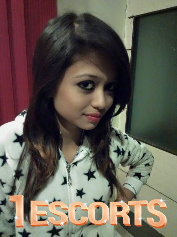 Garima Tiwari -2