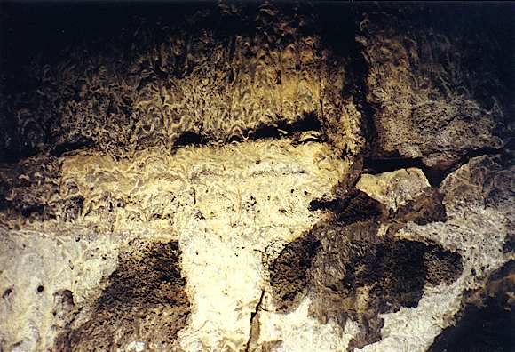 Rock flow in Mushpot cave