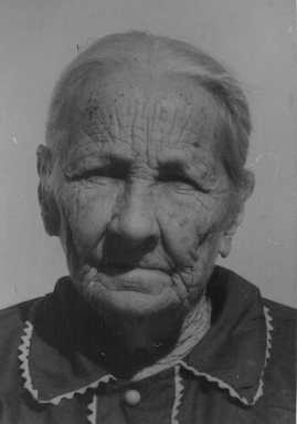 Photograph of <b>Rhoda Lott</b> Solomon at an advanced age in the 1940s or 1950s. - grannie1