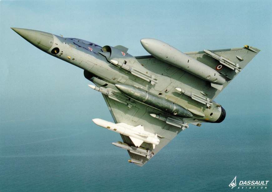 avin cazabombardero interceptor MIRAGE 2000