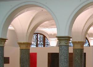 Arches. In a gallery.  In Munich.
