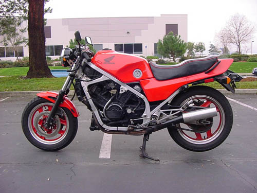 Honda vf700f interceptor #6