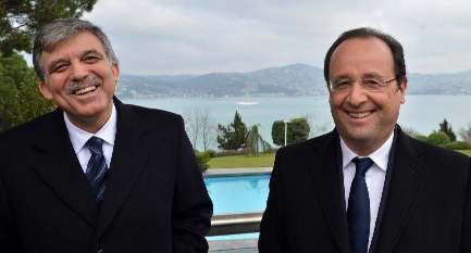 [Ein Herz und eine Seele: Erdogan und der franzsische Prsident Hollande