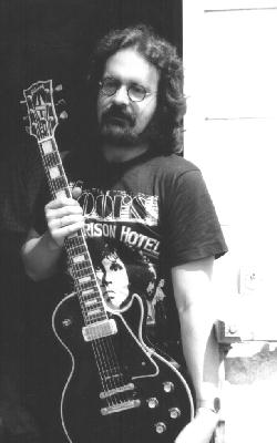 Rainer with Robbys Les Paul guitar