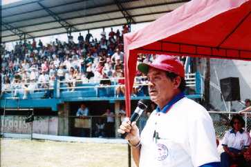 vicentemaldonado03.jpg (16797 bytes)