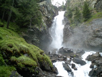 Cascata del Saent in Val di Rabbi-Trantino -agosto 2004-Italy
