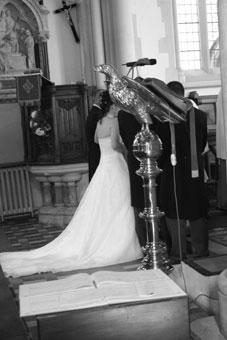 Wedding photographers covering Kingston upon Thames, Surrey and all surrounding counties