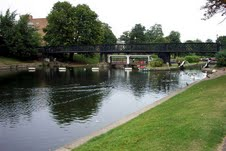 �d�e
River Cam