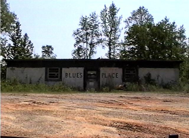 Blue's Place, on the AL/MS border