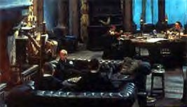 A mini-pic of the uber cool Slytherin Common Room from COS. The Gryffindors hole in the wall has't got a thing on this place. Boom, baby. 