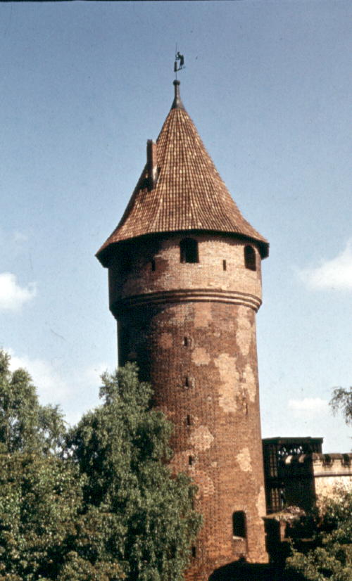 Fot. #I1: Baszta Maślankowa na zamku w Malborku.
