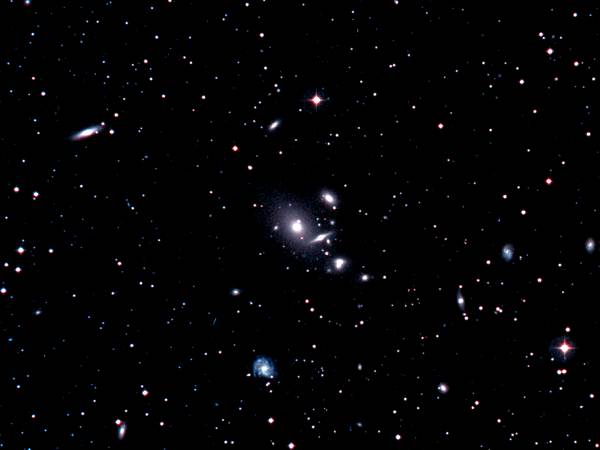 A262 - do Digitized Sky Survey