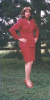 Julie899b.jpg (7748 bytes)