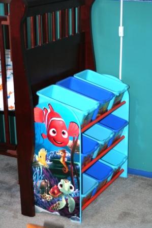 finding nemo toy box