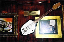Jimmy-Page-guitar-at-The-Hard-Rock-Cafe/New-York-City