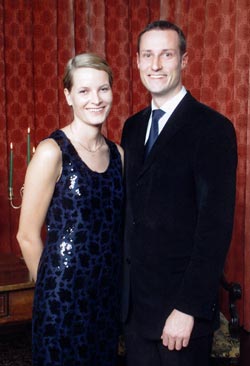 Picture of the engagement on 1 december 2000