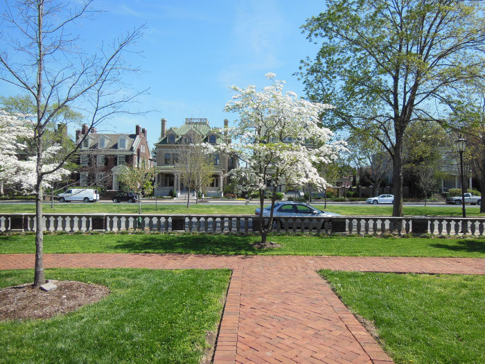 20140417-101202-Richmond-Monument-Avenue-N5822.JPG