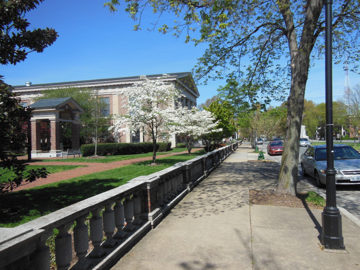20140417-101350-Richmond-Monument-Avenue-N5832.JPG