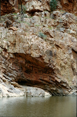 AU113-27r.jpg