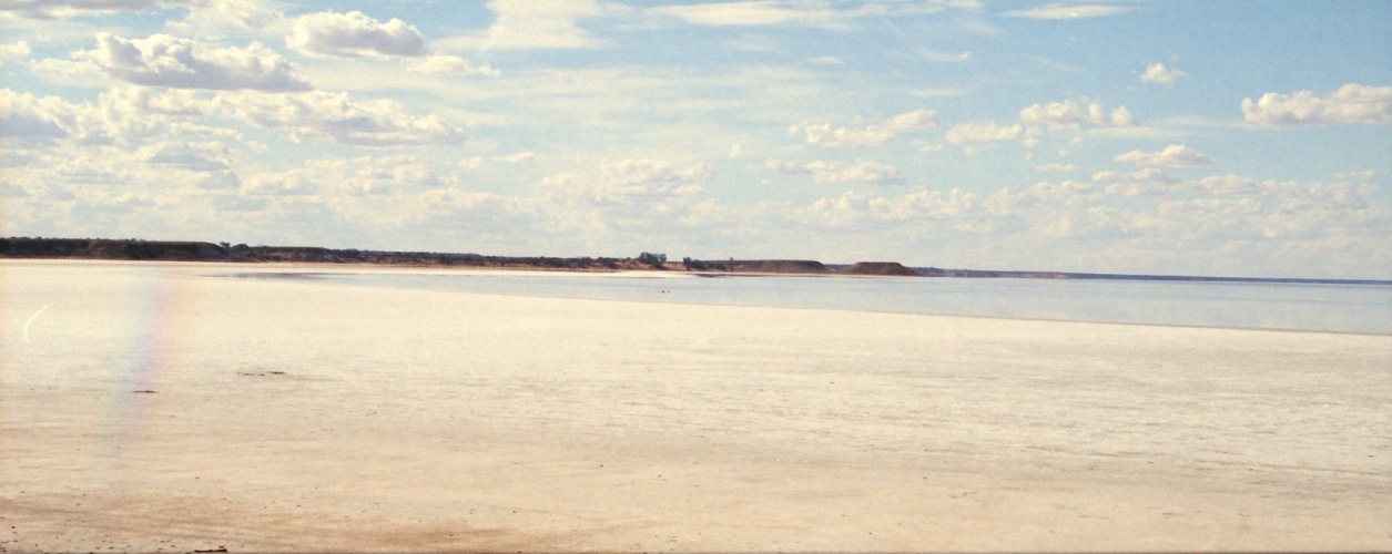 AU114-22pan.jpg
