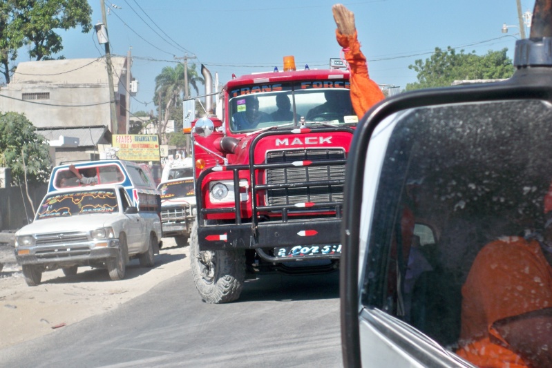 20100118-104312-Haiti-Adi-1361.jpg