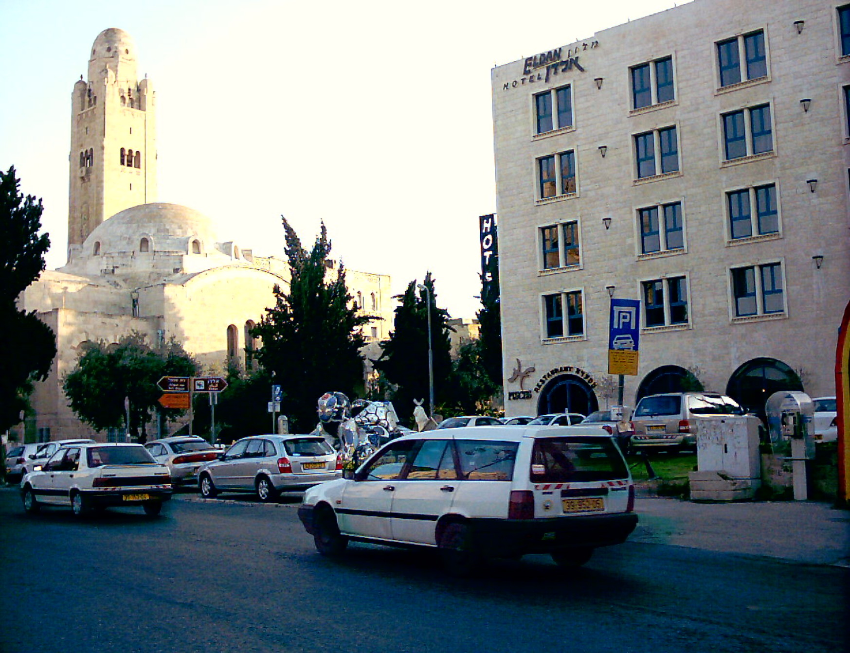 jerusalem-ymca-king-david-street-1-21-05-2003.jpg