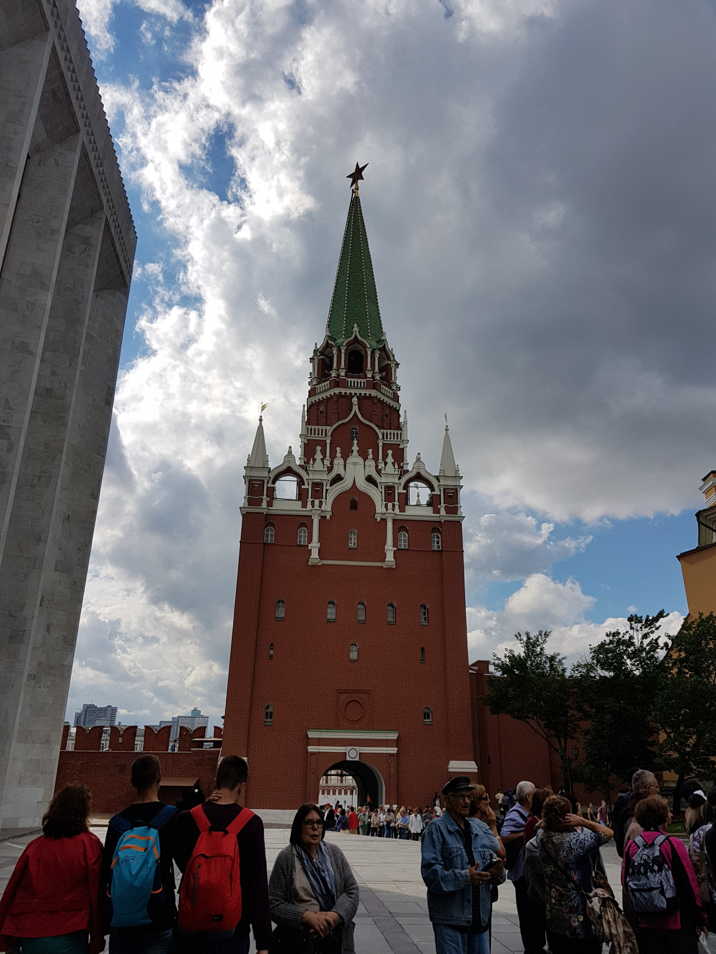 20170704-154540-Moscow-Kreml-SJ-r.jpg