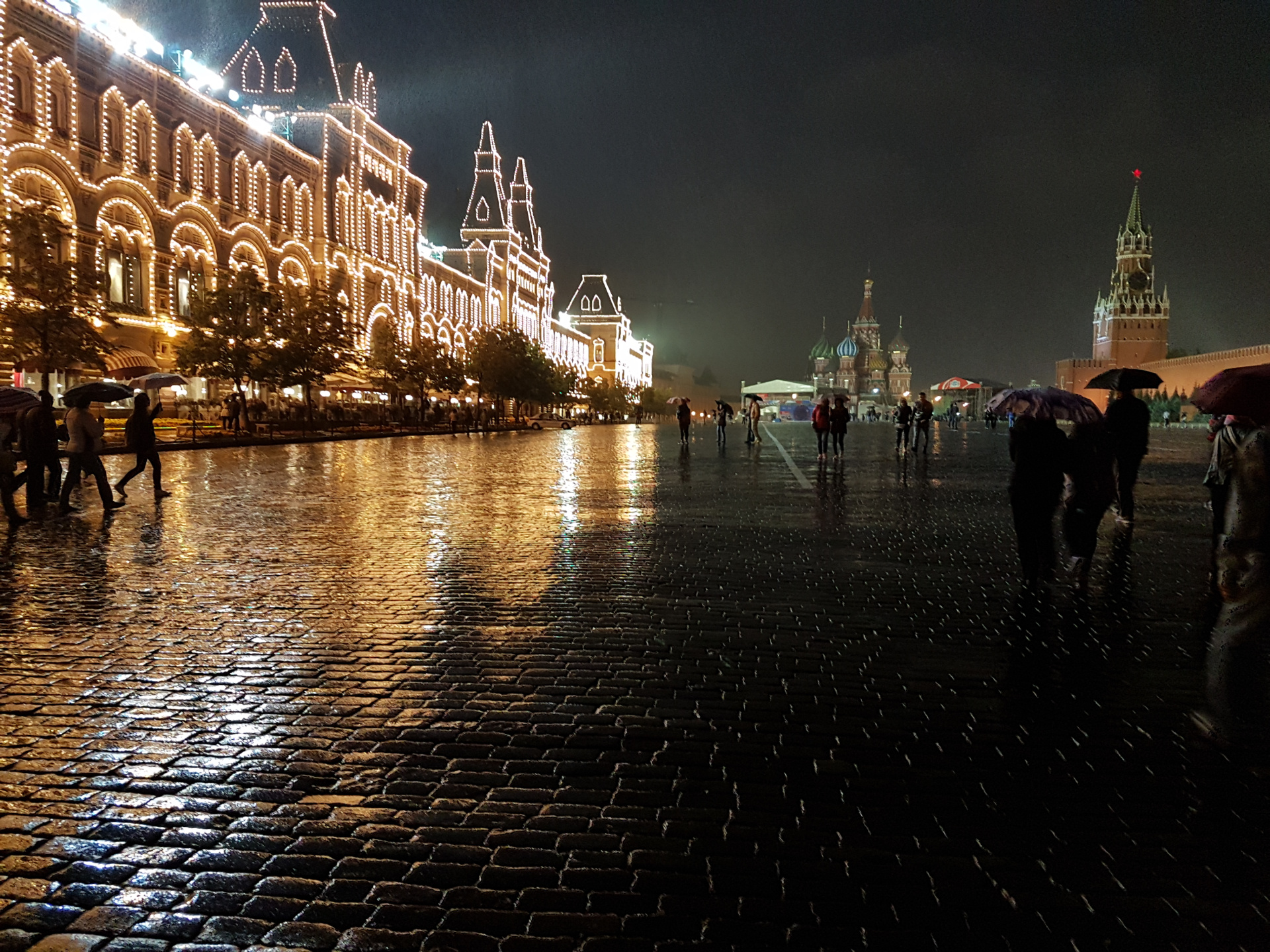 20170707-220820-Moscow-Kreml-Red_Square-SJ.jpg