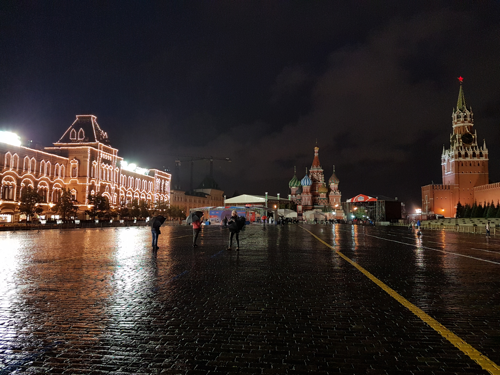 20170707-221326-Moscow-Kreml-Red_Square-SJ.jpg