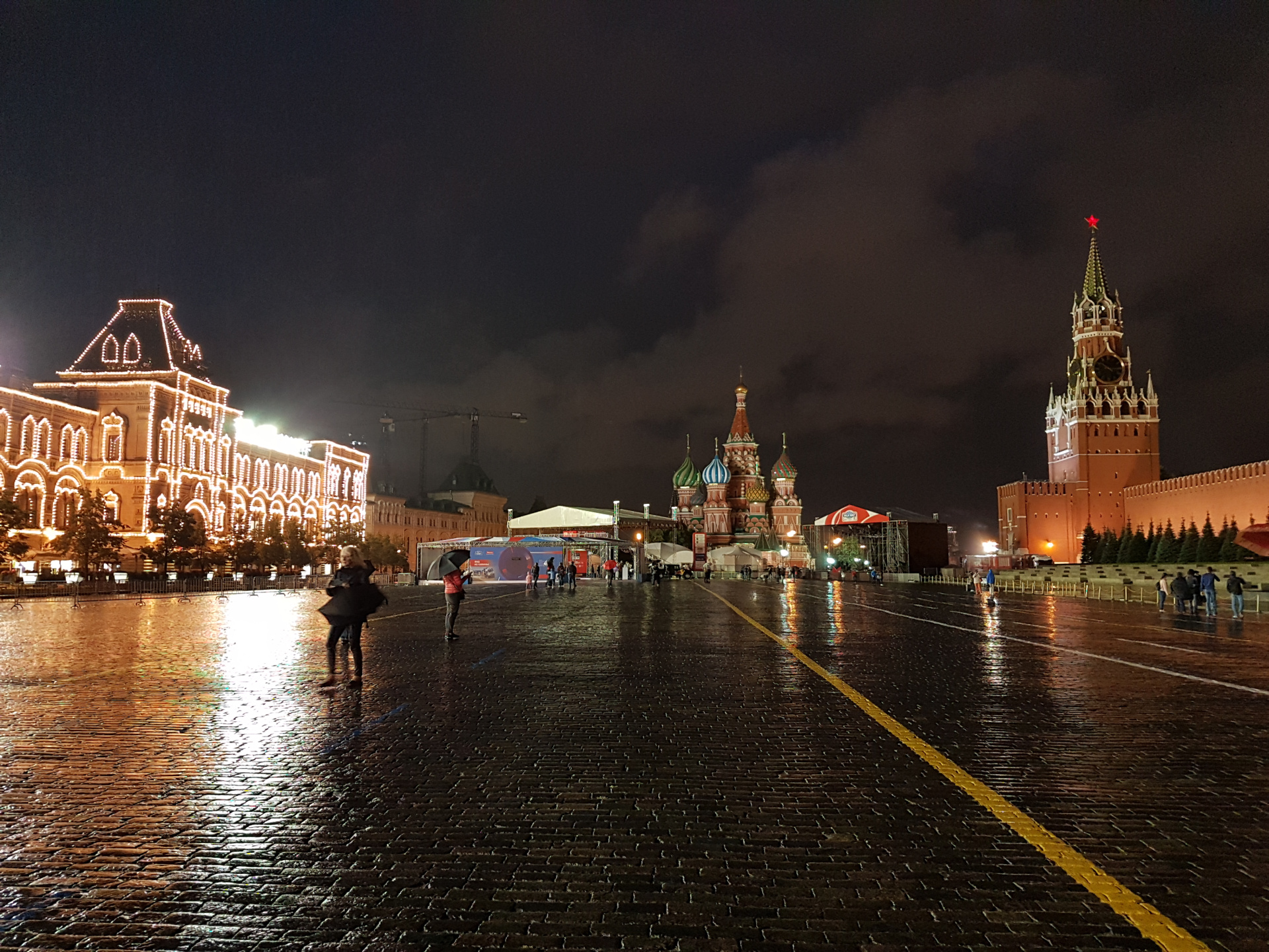20170707-221330-Moscow-Kreml-Red_Square-SJ.jpg
