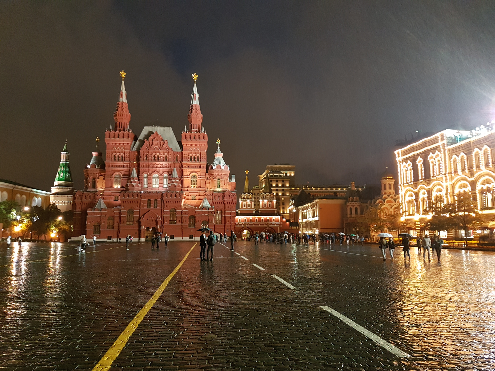 20170707-221506-Moscow-Kreml-Red_Square-SJ.jpg