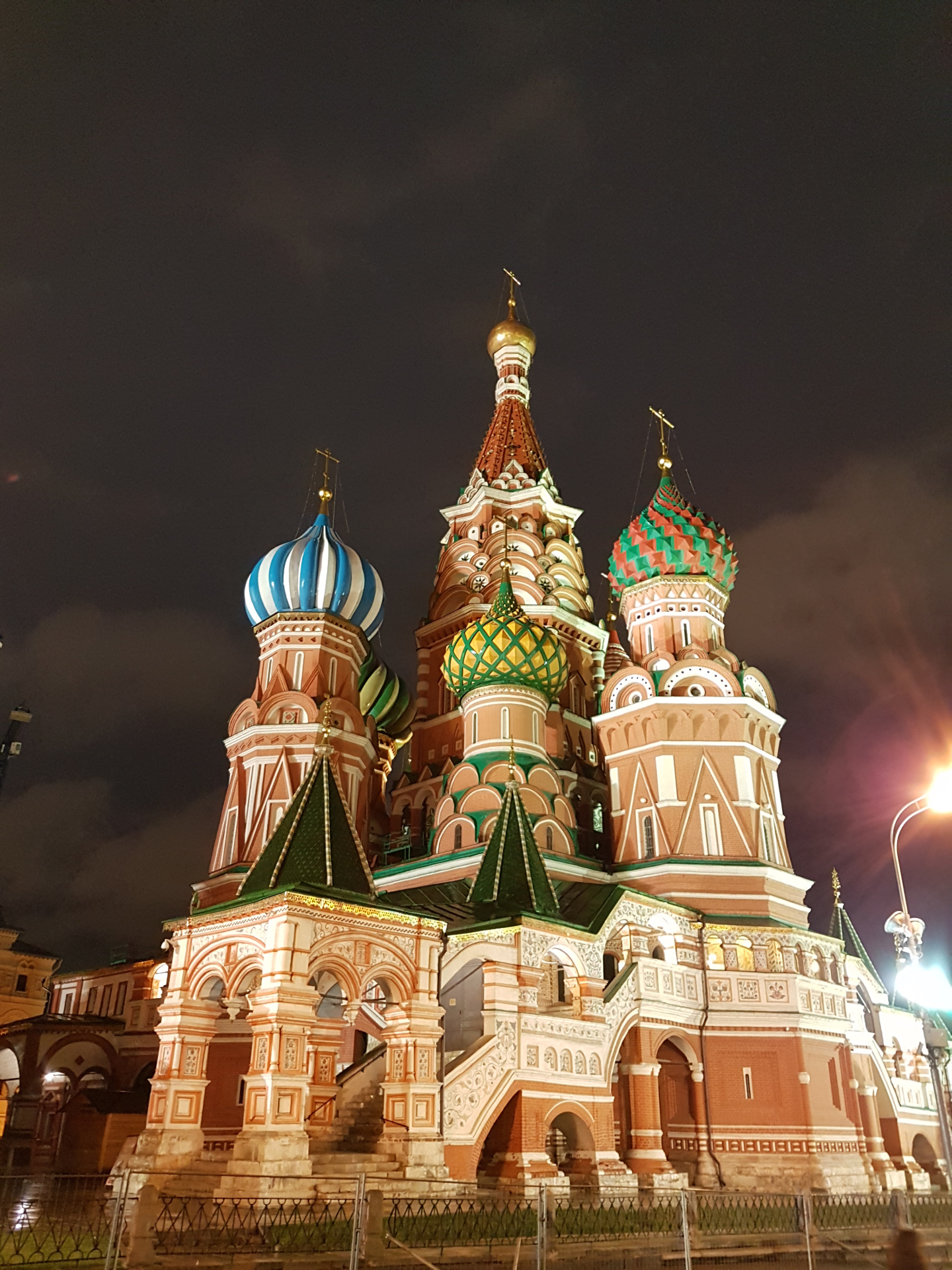 20170707-222853-Moscow-Kreml-Red_Square-SJ-r.jpg