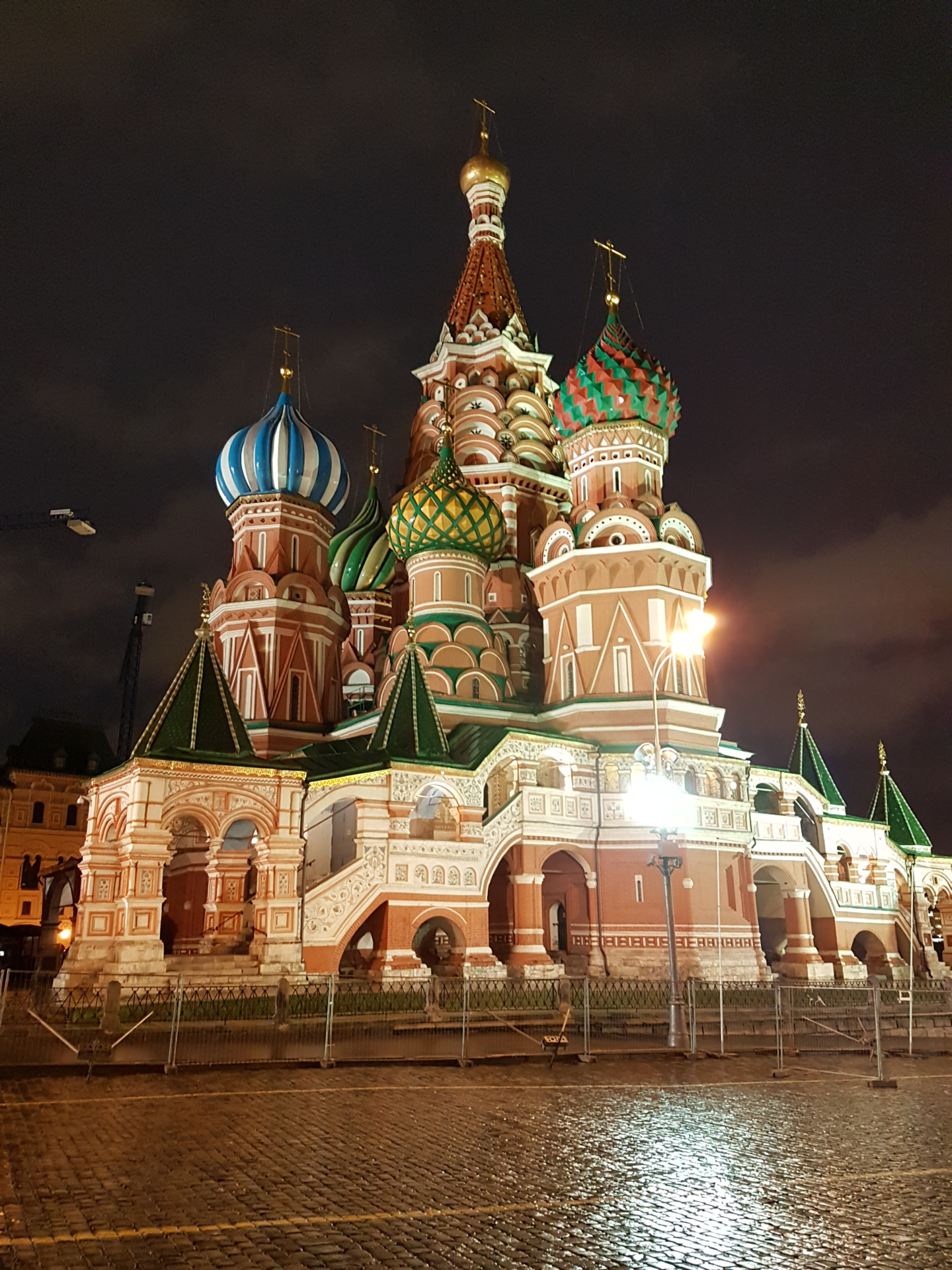 20170707-222957-Moscow-Kreml-Red_Square-SJ-r.jpg