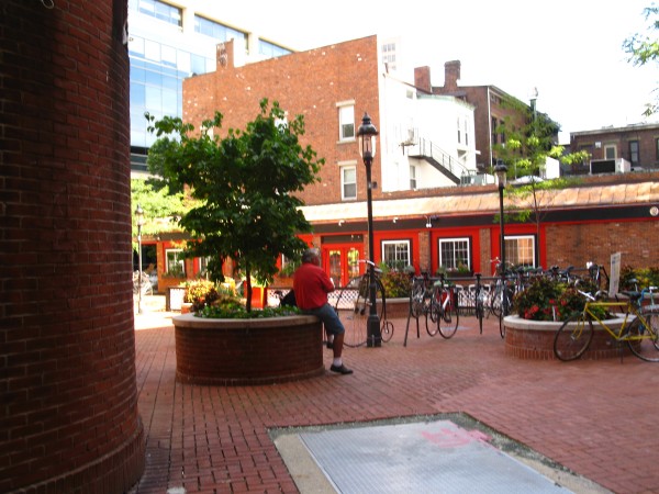 	20120807-095104-New_Haven-5042.jpg	