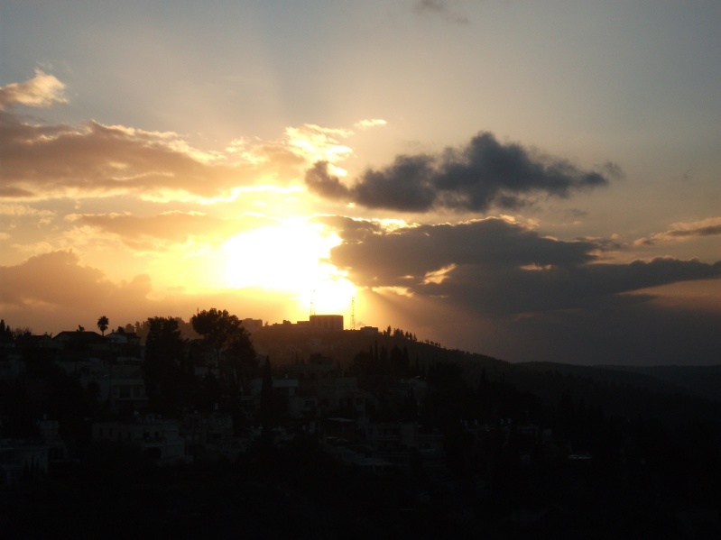 20131209-162034-Jerusalem-sunset-from-Mount-Herzel-F5566.jpg