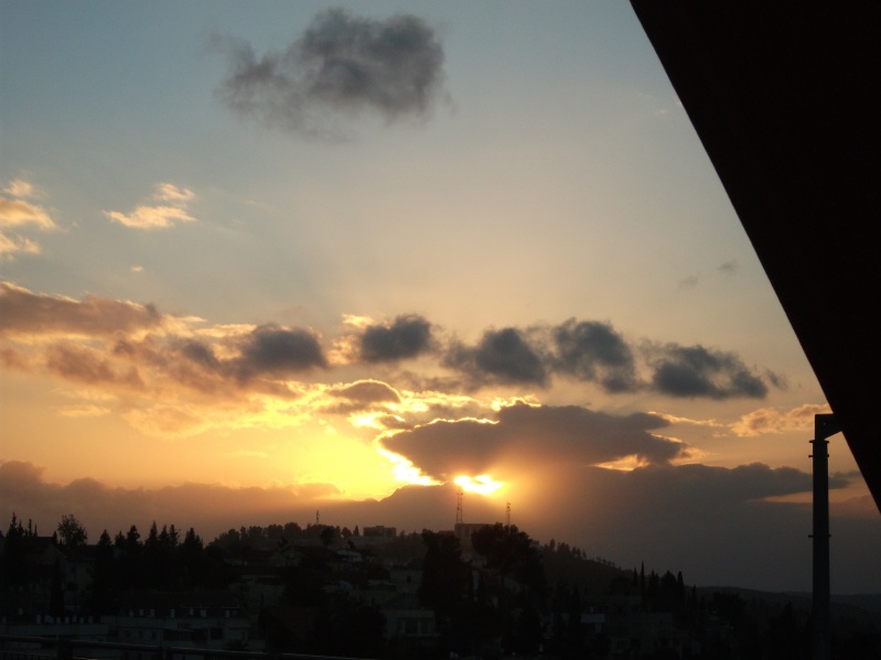 20131209-162340-Jerusalem-sunset-from-Mount-Herzel-F5571.jpg