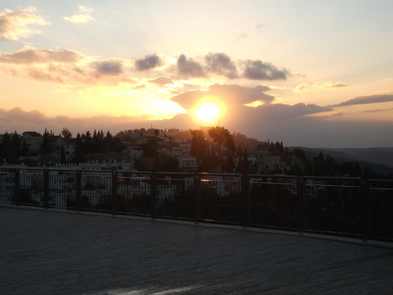 20131209-162410-Jerusalem-sunset-from-Mount-Herzel-F5574.jpg
