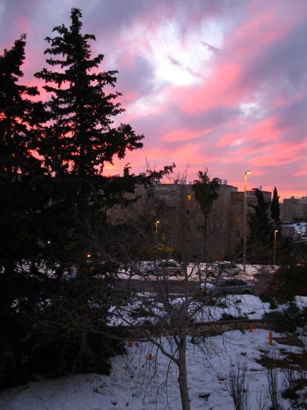 20131217-164718-Ramat-Sharet-snow-and-sunset-C0315.jpg