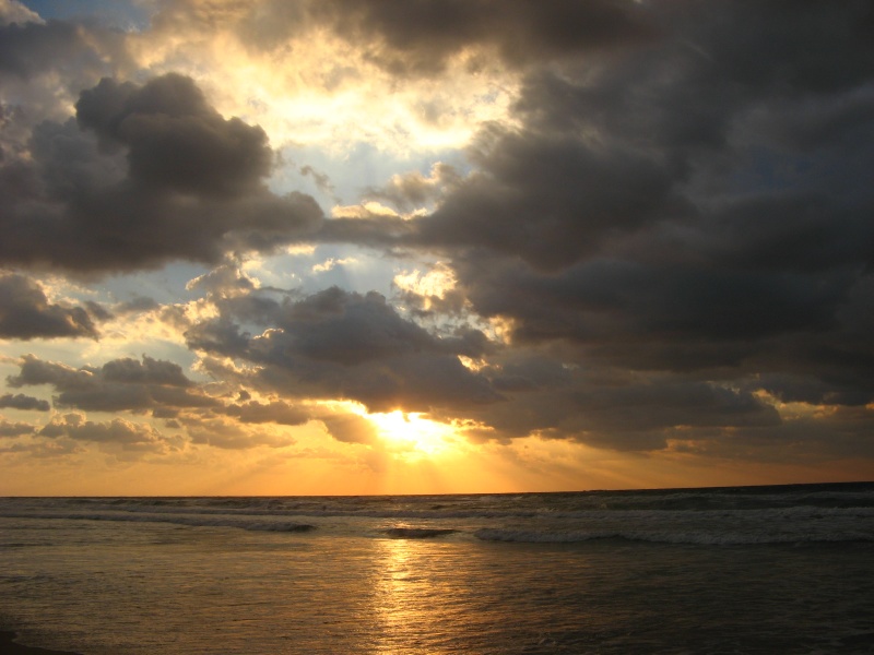 20080105-161736-Rishon-leZion-beach-sunset-C4340.jpg