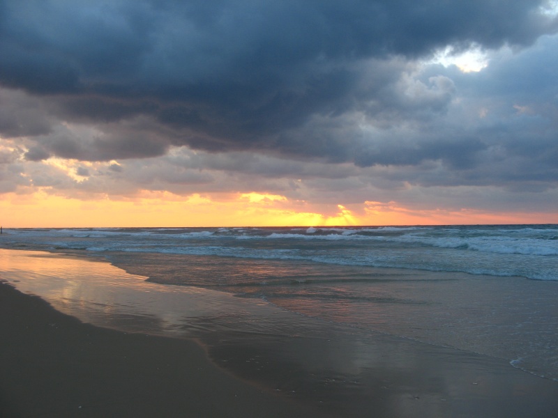20080105-163302-Rishon-leZion-beach-sunset-C4353.jpg