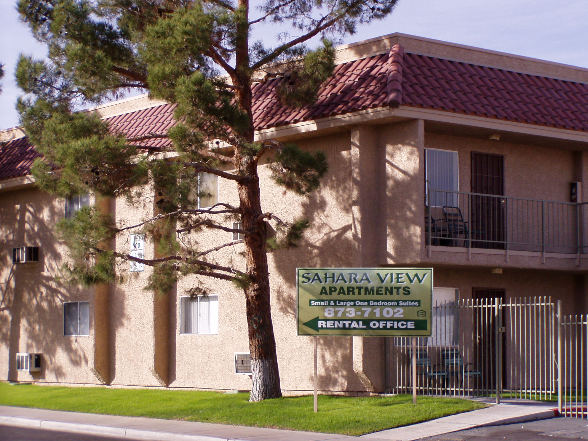 Sahara Ramsey Apartments