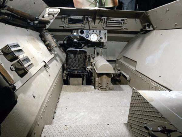 leichte Sch�tzenpanzerwagen Sd.Kfz.250/1 (Neu)