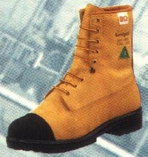 I need a man to fill these boots !!!