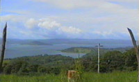 The lake at the foot of Volcan Arenal