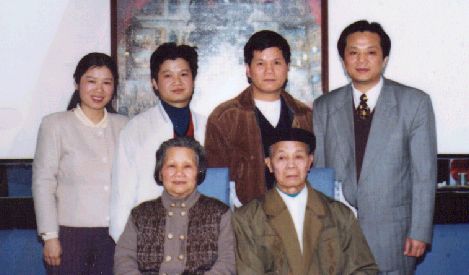 My dear parents,brothers, sister and me, Jan.1999