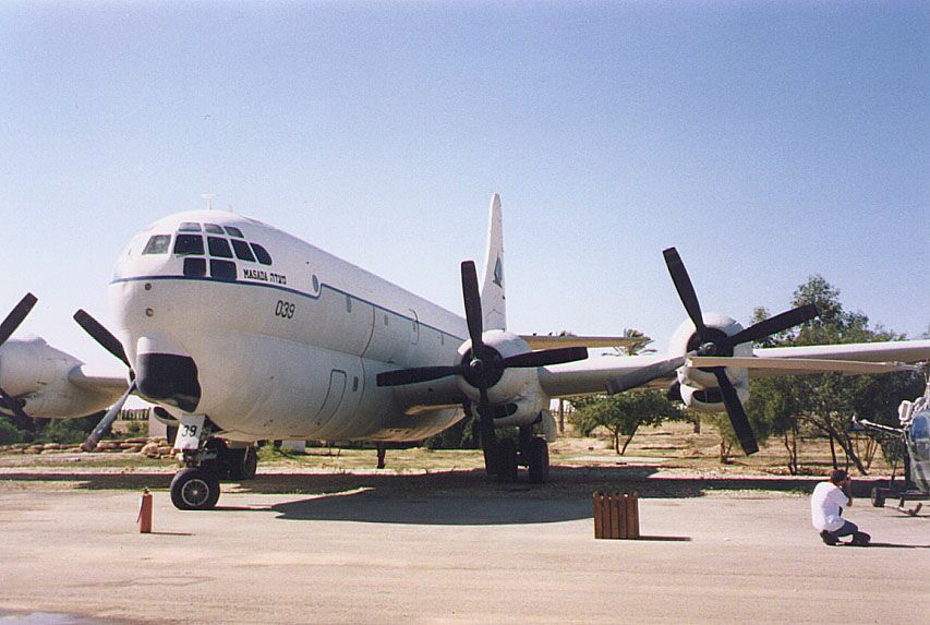 stratocruiser 22