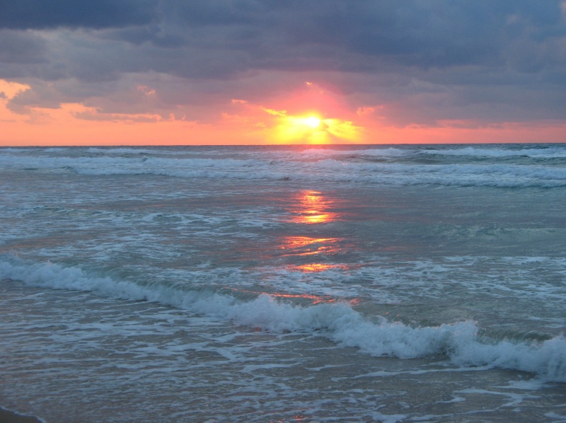 20080105-164056-Rishon-leZion-beach-sunset-C4376-tr.jpg