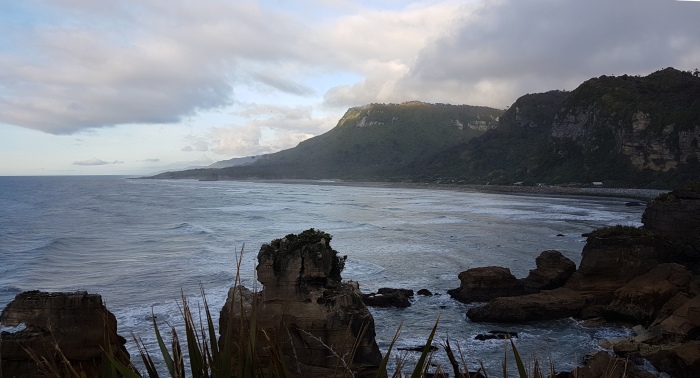20191230-195950-Punakaiki-Pancake-Rocks-SJ-2.jpg