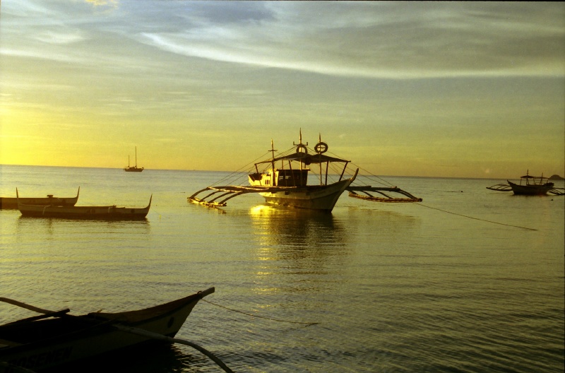 20000430-Philippines-Malapascua-sunset-AU304-24.jpg